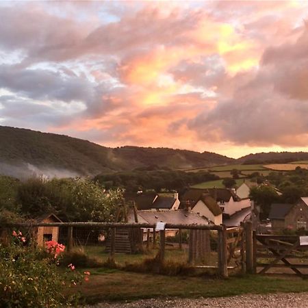 The Royal Oak Inn Dunsford Exterior foto